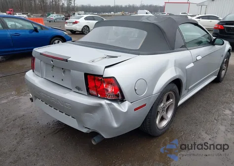 2003 Ford Mustang Gt z USA, uszkodzony, nr VIN 1FAFP45X93F454208